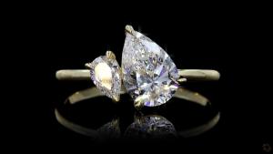 duo-harmony-pear-diamond-ring-1