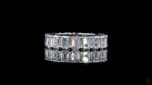 imperiale-emerald-diamond-eternity-band-2