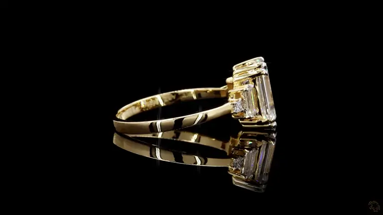 regal-trinity-emerald-ring-preview