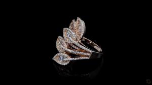 baguette-diamonds-leaf-shaped-ring-5