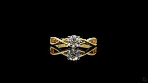 twisted-promise-diamond-ring-1