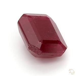 101-carat-red-natural-ruby-4