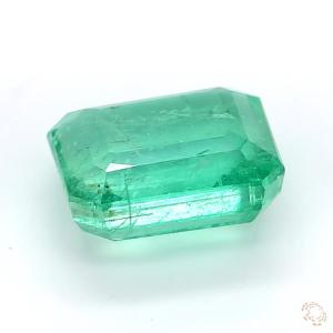532-carat-green-natural-emerald-3
