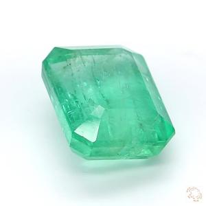 532-carat-green-natural-emerald-4