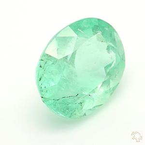 528-carat-green-natural-emerald-4
