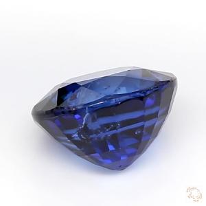 382-carat-blue-natural-sapphire-3