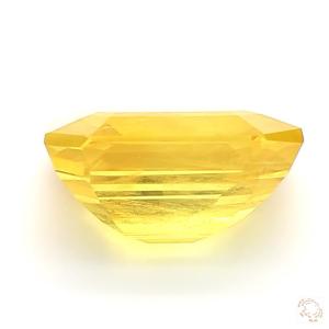 555-carat-yellow-natural-sapphire-4