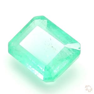 284-carat-green-natural-emerald-1