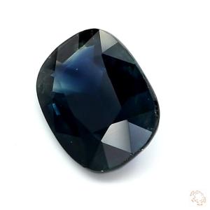 369-carat-blue-natural-sapphire-2
