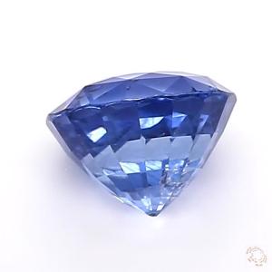 300-carat-blue-natural-sapphire-3
