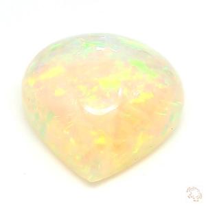 462-carat-white-natural-opal-2