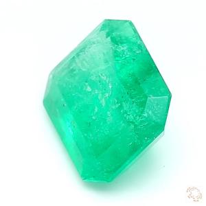 365-carat-green-natural-emerald-2