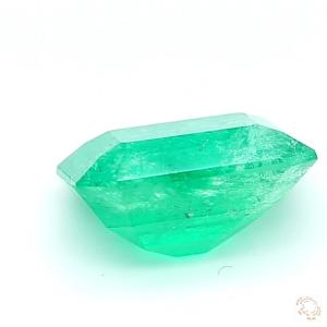 365-carat-green-natural-emerald-3