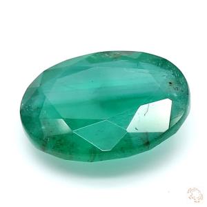 692-carat-green-natural-emerald-3
