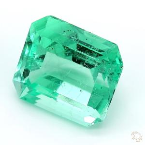 718-carat-green-natural-emerald-3
