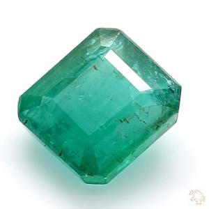 327-carat-green-natural-emerald-3