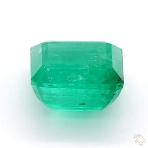 326-carat-green-natural-emerald-4