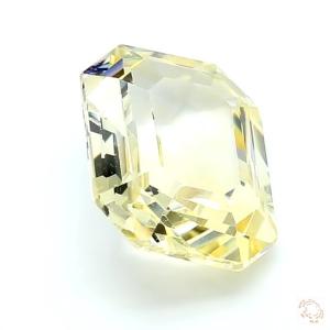 617-carat-yellow-natural-sapphire-4