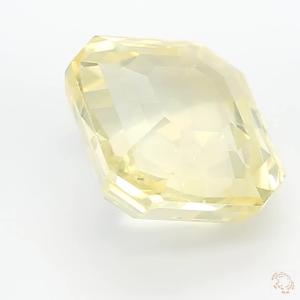 752-carat-yellow-natural-sapphire-4