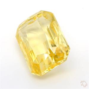 712-carat-yellow-natural-sapphire-2