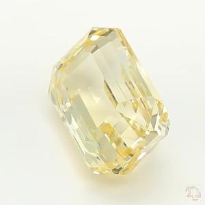 496-carat-yellow-natural-sapphire-2