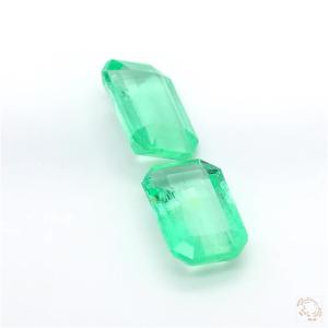 784-carat-green-natural-emerald-4