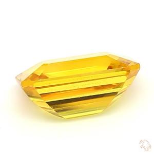 405-carat-yellow-natural-sapphire-3