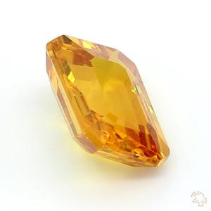 437-carat-yellow-natural-sapphire-4