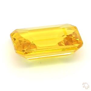 468-carat-yellow-natural-sapphire-3