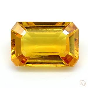 530-carat-yellow-natural-sapphire-1