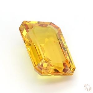 537-carat-yellow-natural-sapphire-4