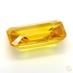 482-carat-yellow-natural-sapphire-3