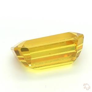 428-carat-yellow-natural-sapphire-3