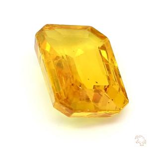 476-carat-yellow-natural-sapphire-4