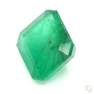 450-carat-green-natural-emerald-2