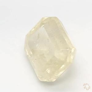 528-carat-yellow-natural-sapphire-2