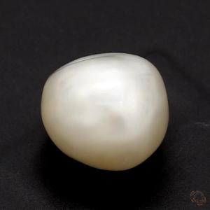 543-carat-white-natural-pearl-1