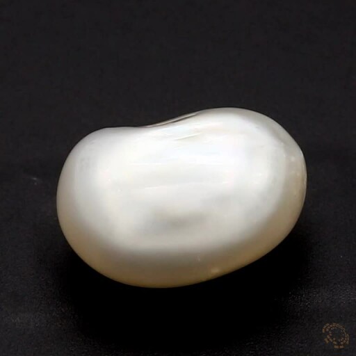 5.49 Carat White Natural Pearl Preview