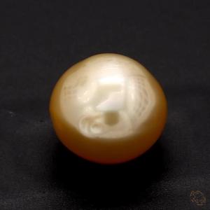 362-carat-white-natural-pearl-3