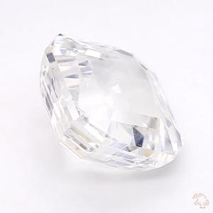 486-carat-white-natural-sapphire-4