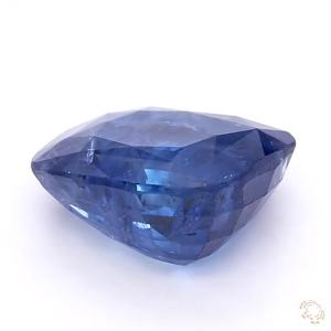 582-carat-blue-natural-sapphire-3
