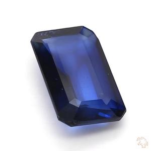 320-carat-blue-natural-sapphire-4