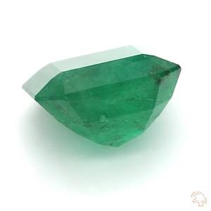 385-carat-green-natural-emerald-3