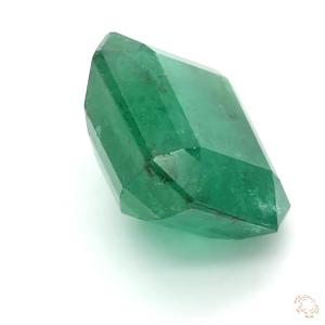 385-carat-green-natural-emerald-4