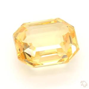 610-carat-yellow-natural-sapphire-3
