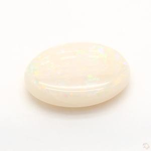 682-carat-white-natural-opal-3