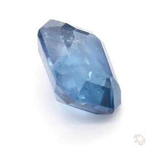 548-carat-blue-natural-sapphire-4