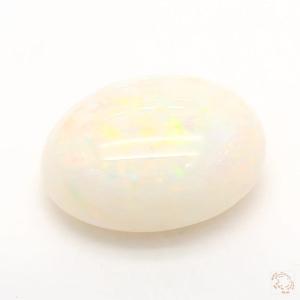 768-carat-white-natural-opal-1