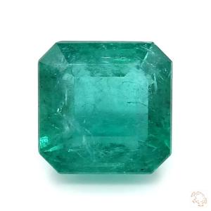 547-carat-green-natural-emerald-1