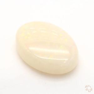 782-carat-white-natural-opal-2